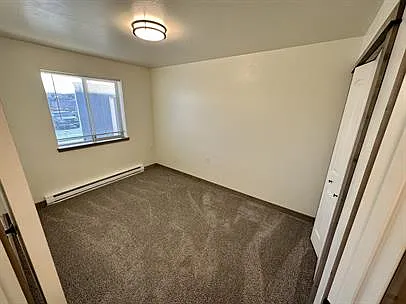 1040 Enterprise Dr #1 — Photo 12