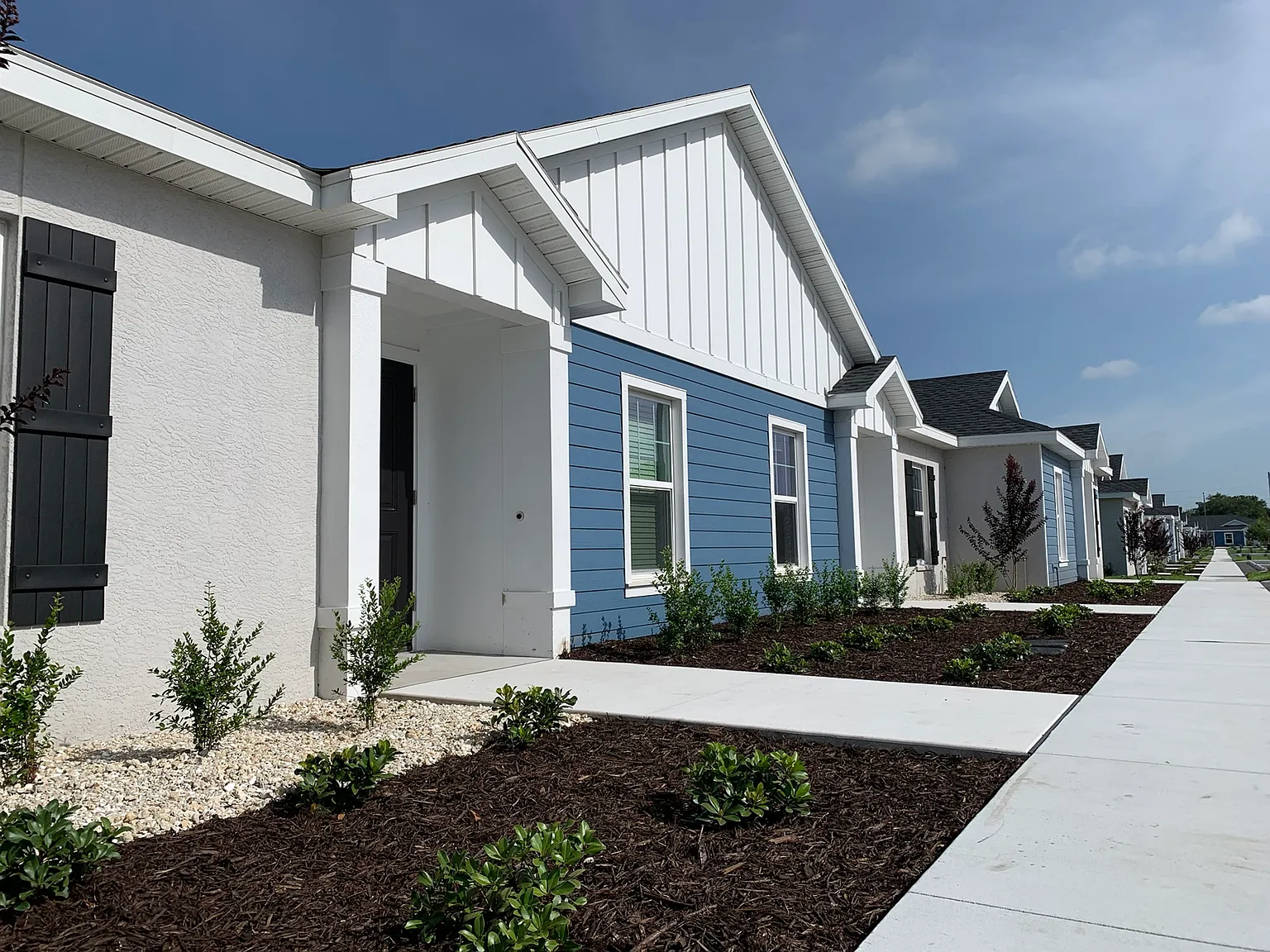 Persimmon Commons — Photo 2