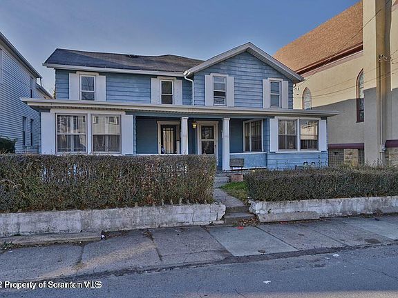 2nd image of 418 E Market St