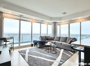 100 John St #1308, Brampton, ON