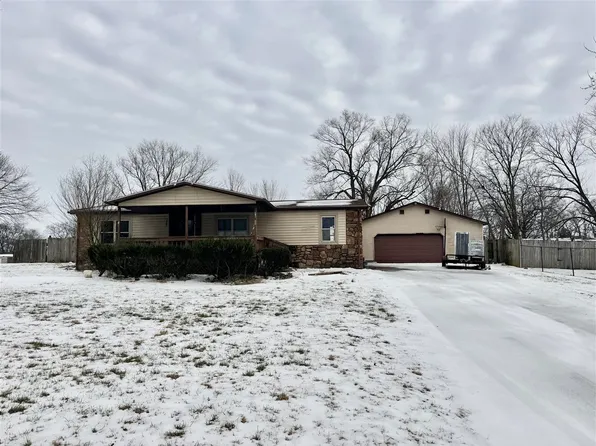 110 Mapleleaf Dr, Bowling Green, KY 42101