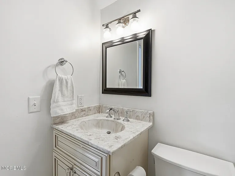 4 Cheryl Dr — Photo 24