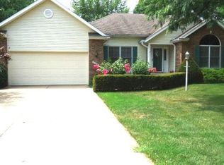 3228 Fernwood Ct, Davenport, IA