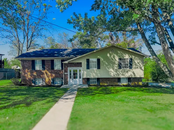 4429 Danbury Dr, Morristown, TN 37813