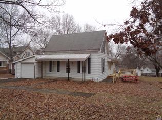 805 Frazier St, Valley Falls, KS 66088