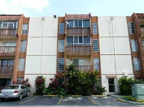 1st image of 4725 NW 7th St #4033