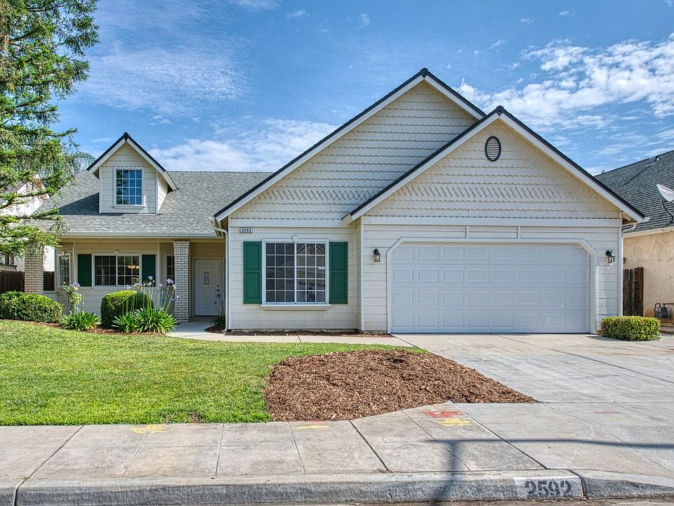 2592 E Goshen Ave, Fresno, CA 93720 Zillow