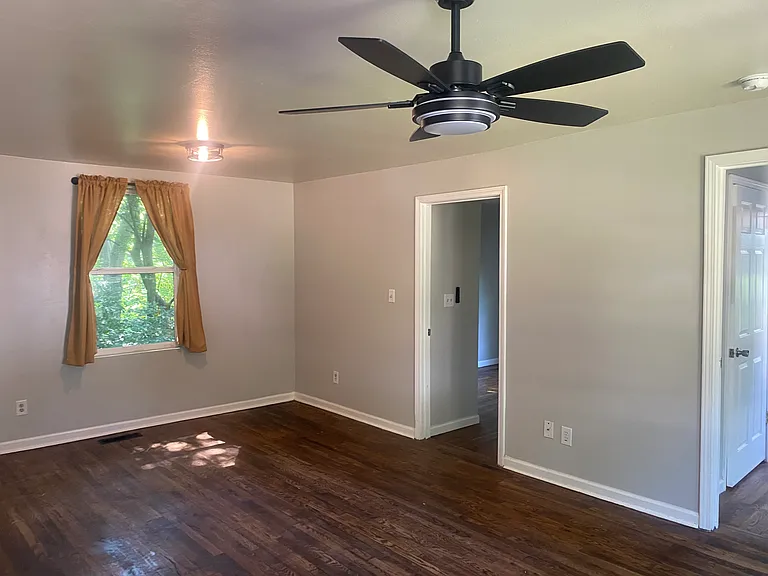 657 Northview Dr — Photo 21