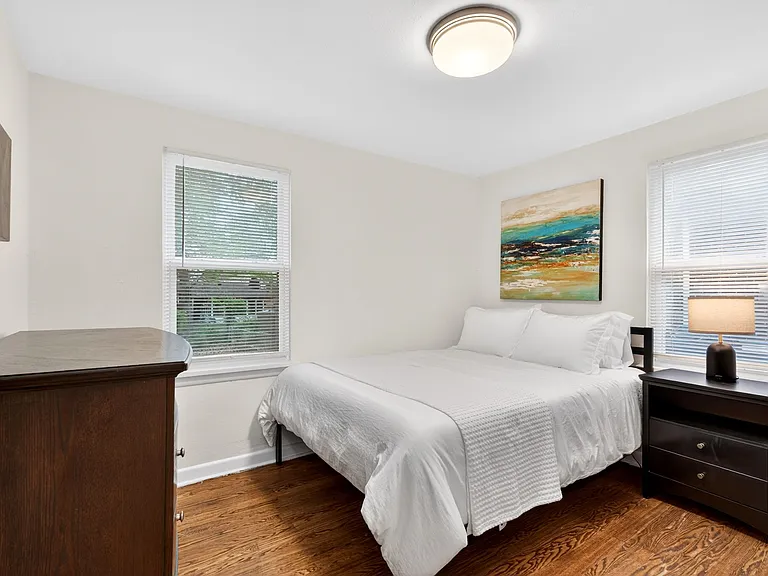 9009 Gedde Ave — Photo 23