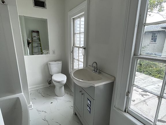 5th image of 7715 Saint Charles Ave