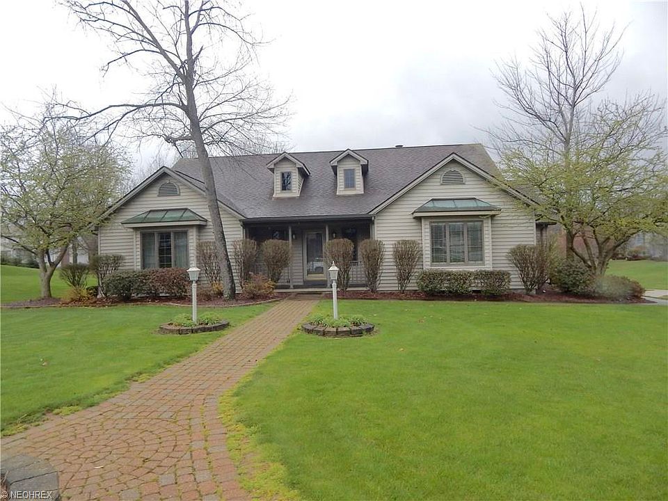 1st image of 105 Russo Ave