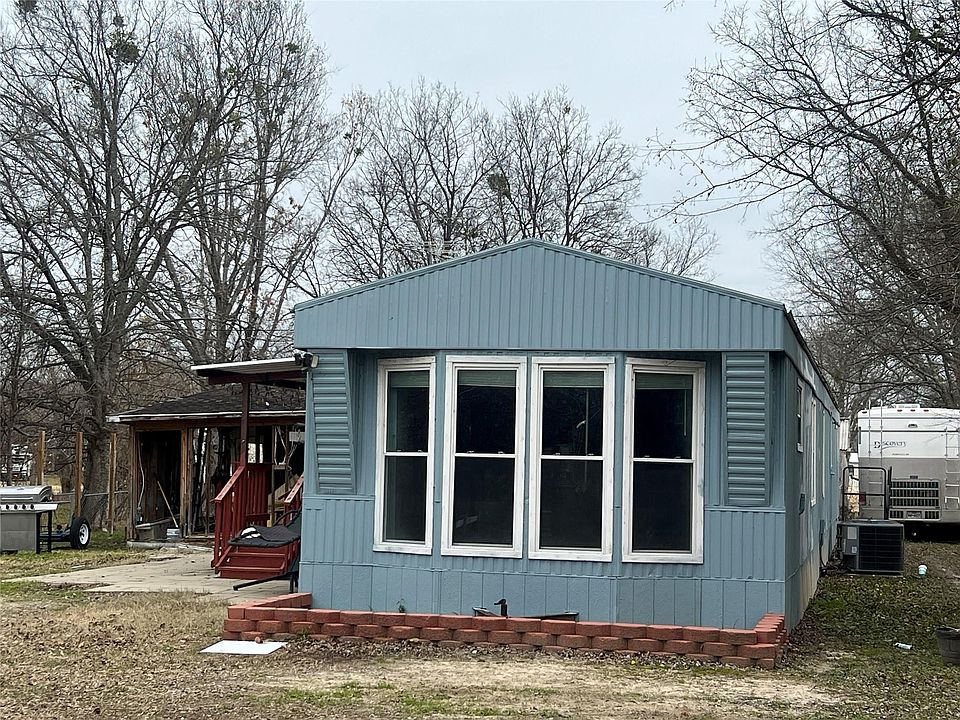 1st image of 1012 Redoak Dr