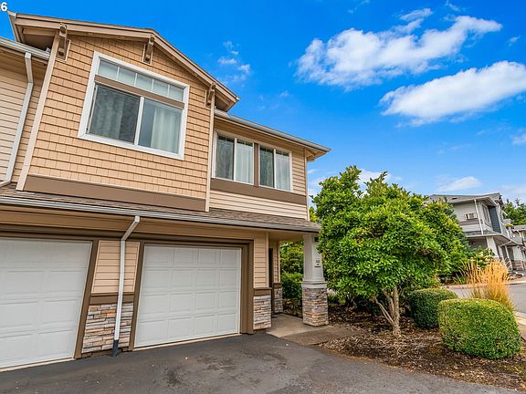 2nd image of 14720 SW Sandhill Loop Unit 204