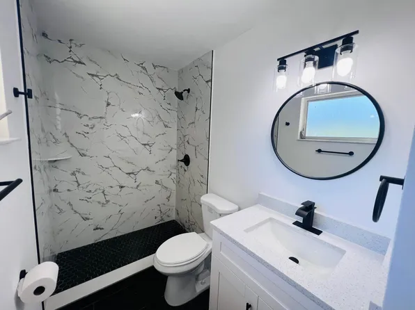 18 NE Avenue I, Belle Glade, FL 33430