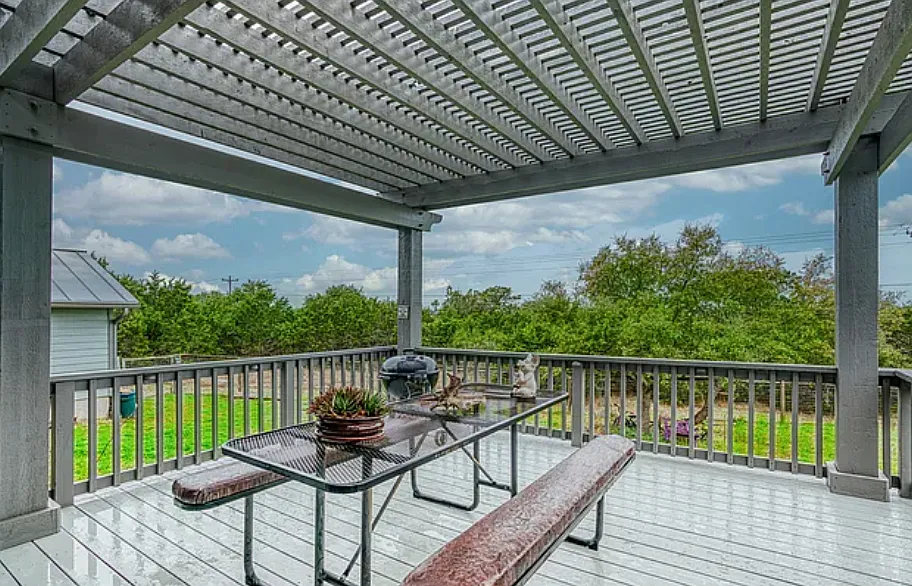 3 bed, 2193 sqft, $2,000 — Photo 4