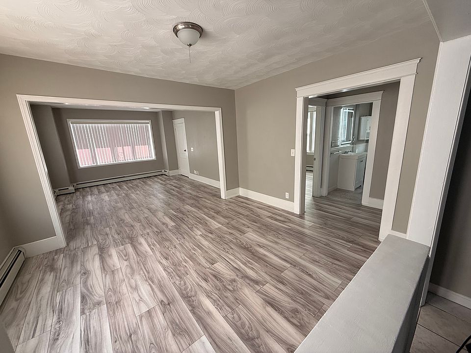 1st image of 29 Carolina Ave #1