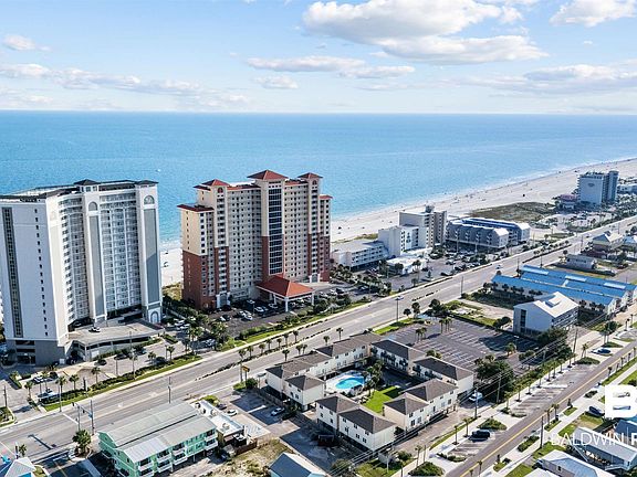 4th image of 372 E Beach Blvd #11