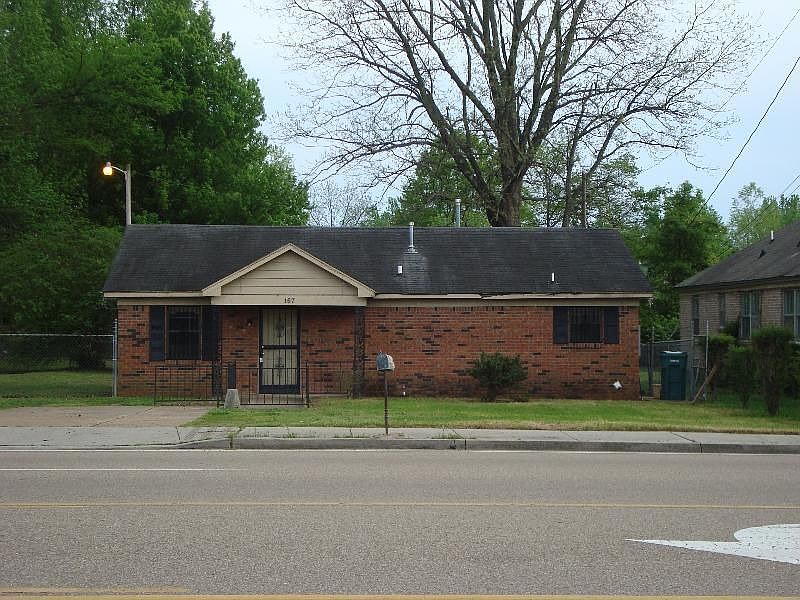 1st image of 167 W Shelby Dr