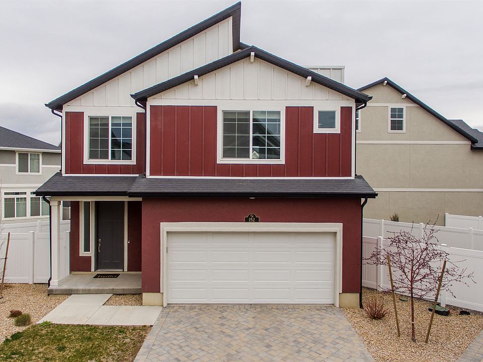 1st image of 152 E Brushy Canyon St
