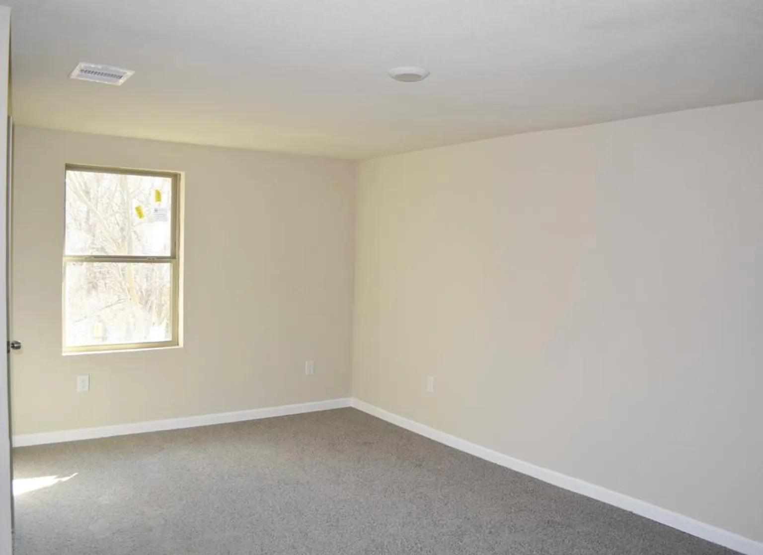 2 bed, 1400 sqft, $1,150 — Photo 2