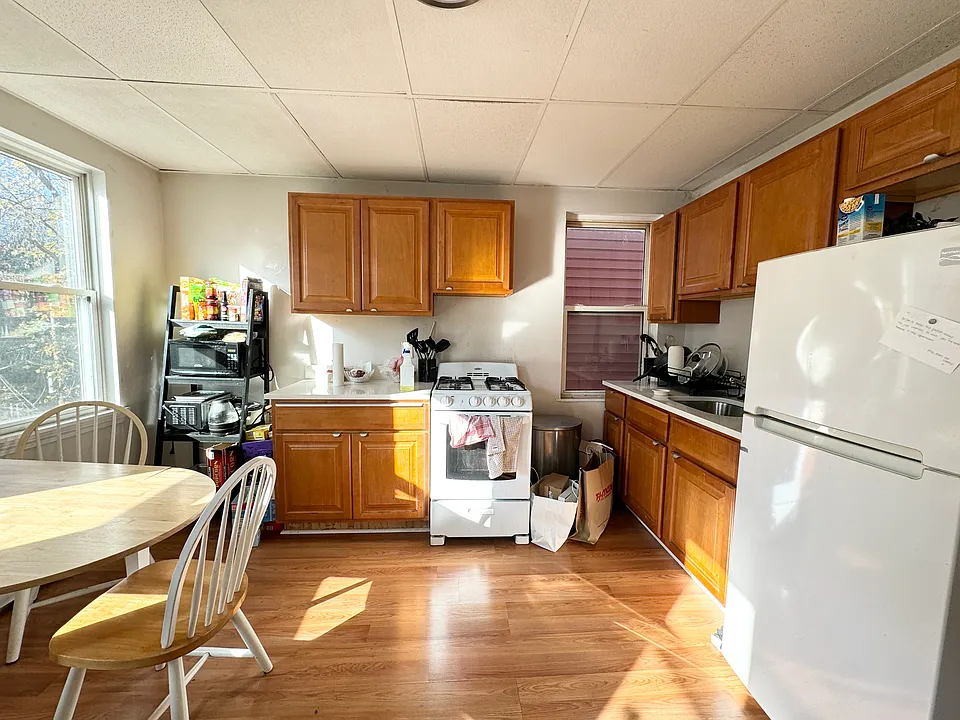 1572 Tremont St #3L