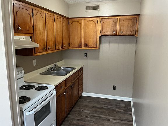 2nd image of 101 Dancy St APT 3