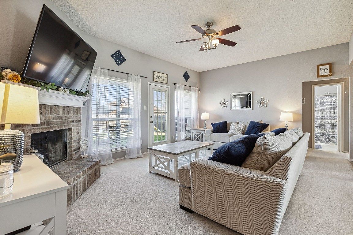 9200 Rhea Dr, White Settlement, TX 76108 Zillow