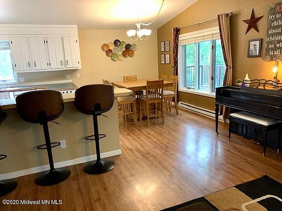 4th image of 13228 Ideal Beach Ln