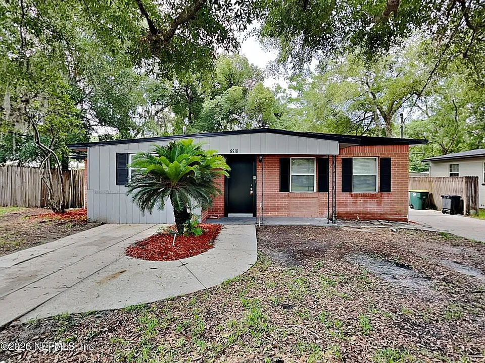 8818 Ricardo Ln
