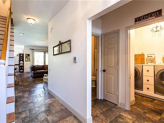 4th image of 3253 River Branch Cir