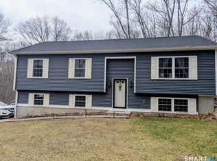 29 Tripp Hollow Road, Brooklyn, CT 06234