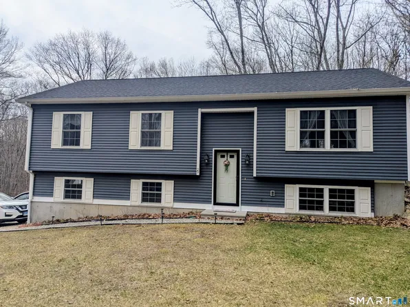 29 Tripp Hollow Road, Brooklyn, CT 06234