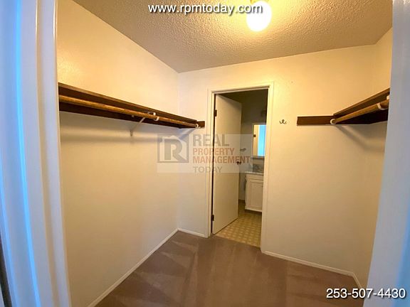5th image of 415 N I St #202