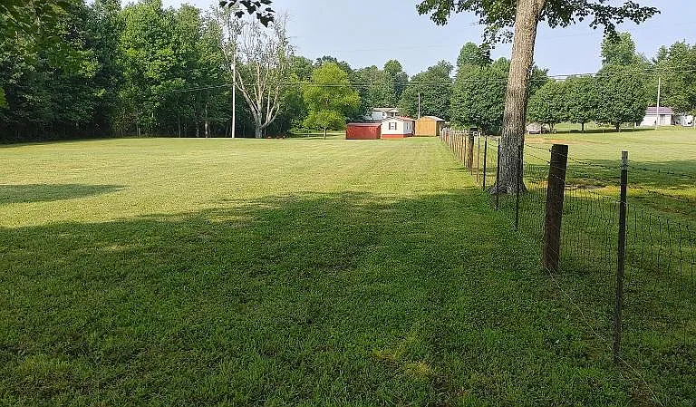 576 Lovejoy Rd — Photo 3
