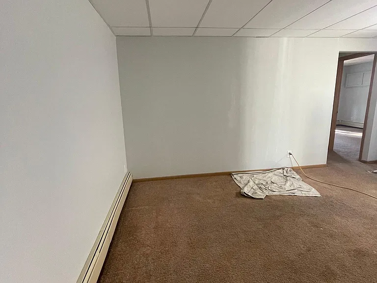 224 Main St E #2 — Photo 3