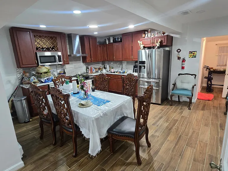 407 Reading St — Photo 3