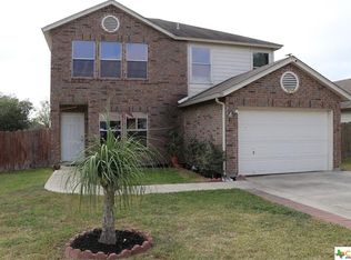 617 Roosevelt Dr, Seguin, TX 78155