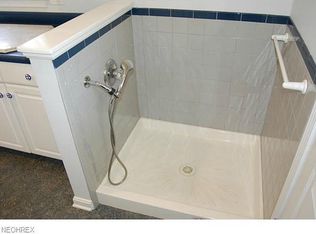 1467 Groton Dr, Hudson, OH 44236