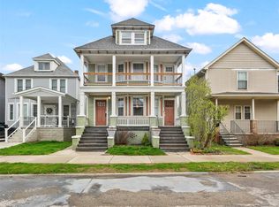 2257 Hewitt St, Hamtramck, MI