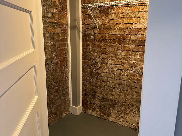 223 W 3rd St #104 — Photo 32