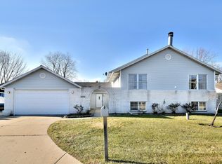 3400 N Buffalo Grove Rd, Arlington Heights, IL 60004