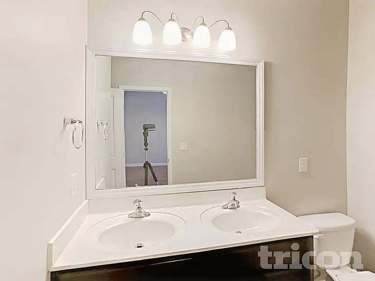 909 Wild Lilac Ct — Photo 10