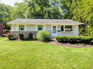 225 E Stafford Ave, Worthington, OH 43085