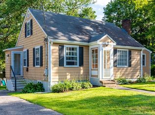 51 Intervale Ter, Reading, MA 01867