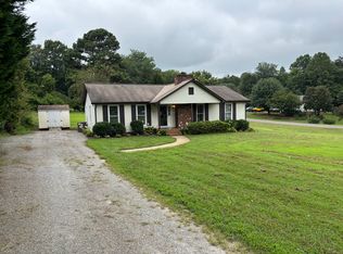 7107 N River Rd, Oak Ridge, NC 27310