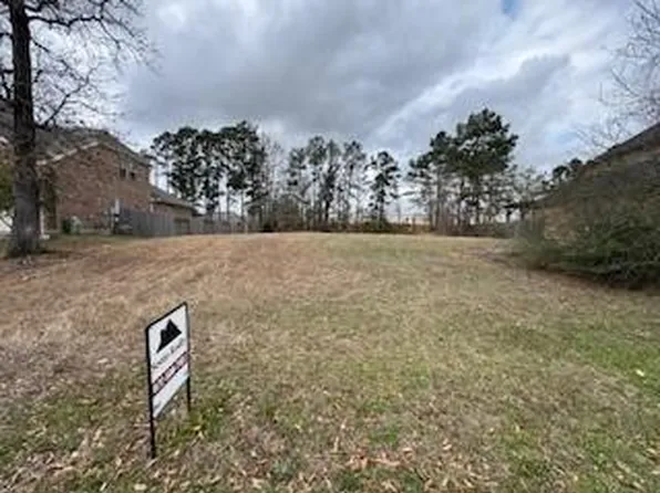 3385 Wooded Ln, Conroe, TX 77301