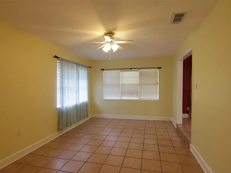6601 Stroud Dr — Photo 9