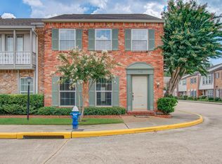 402 Bendwood Dr, Houston, TX 77024