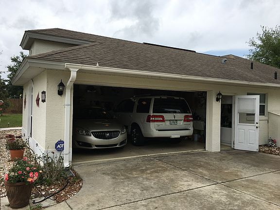 3rd image of 36907 Sugarhill Ct