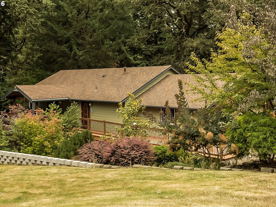 1st image of 1965 NW Woodland Dr